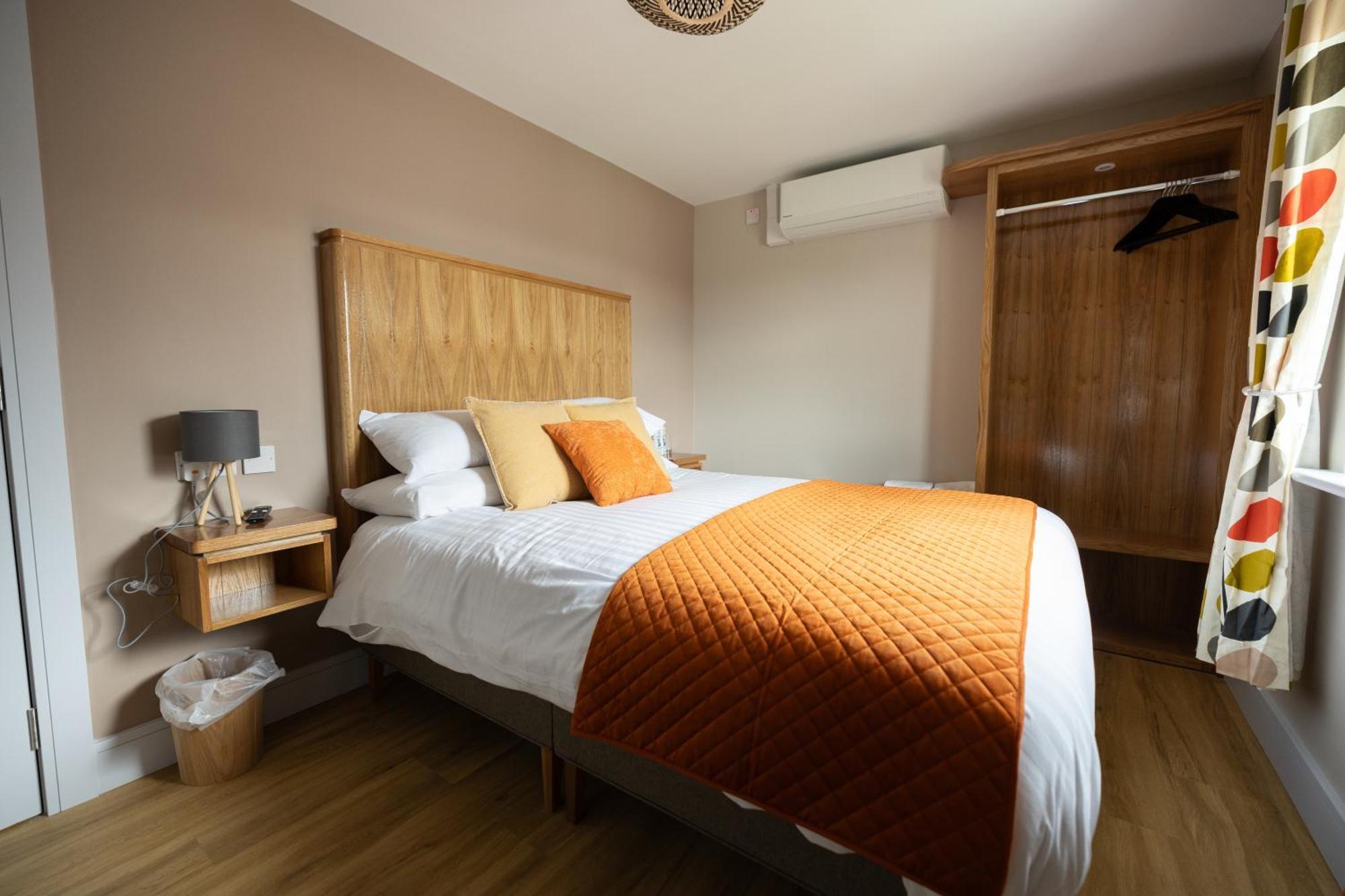 The Orchard House Hotel Kilkenny Exterior photo